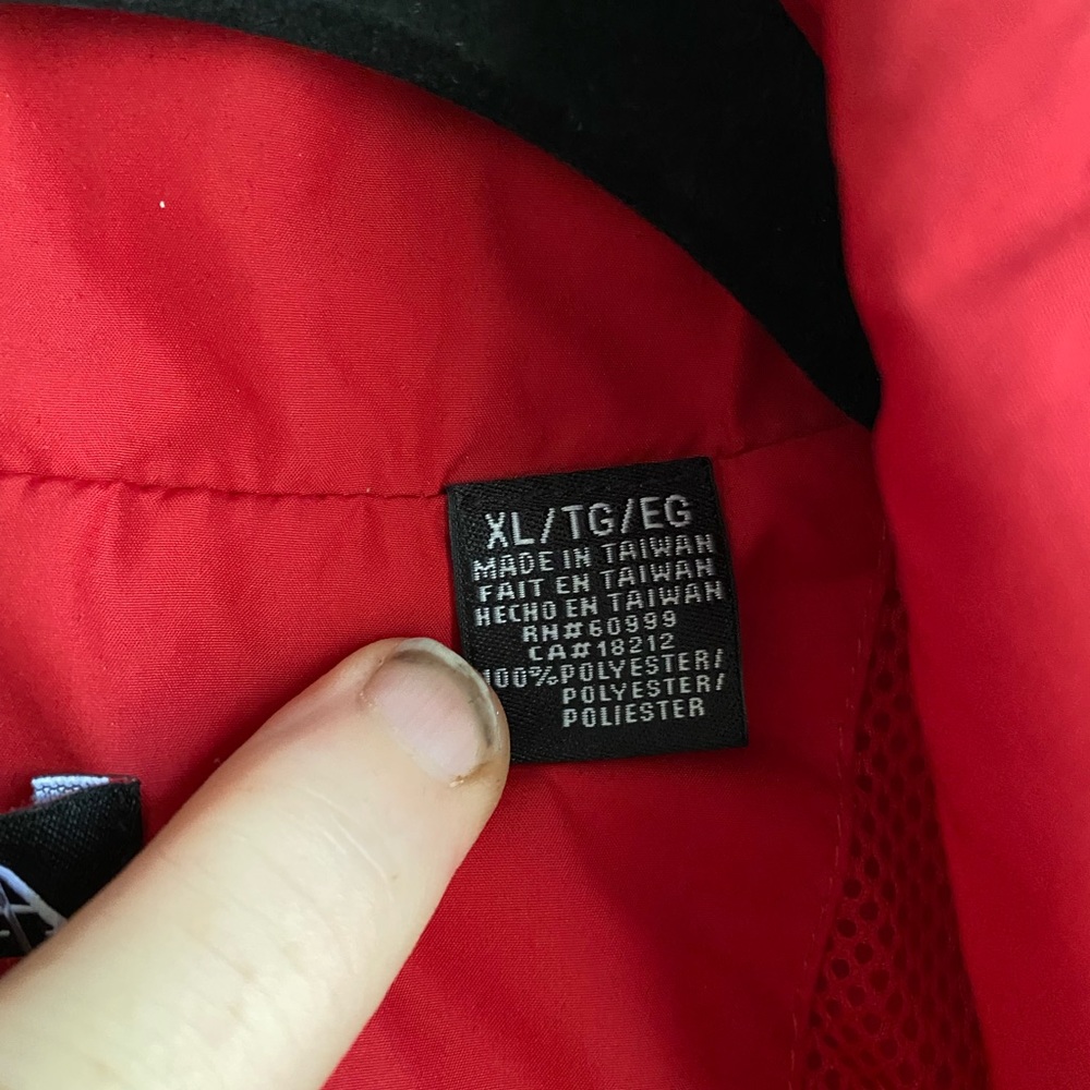Antigua Performance Golf Vest - Picture 6 of 11